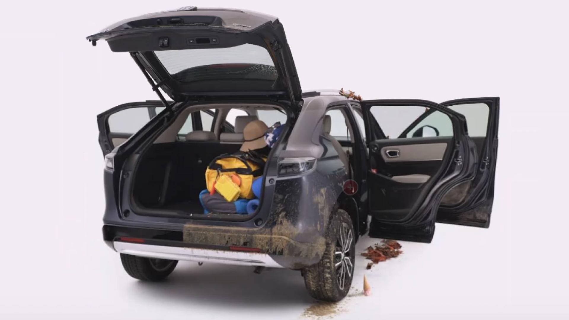 HR-V Everyday Adventures Virtual Showroom