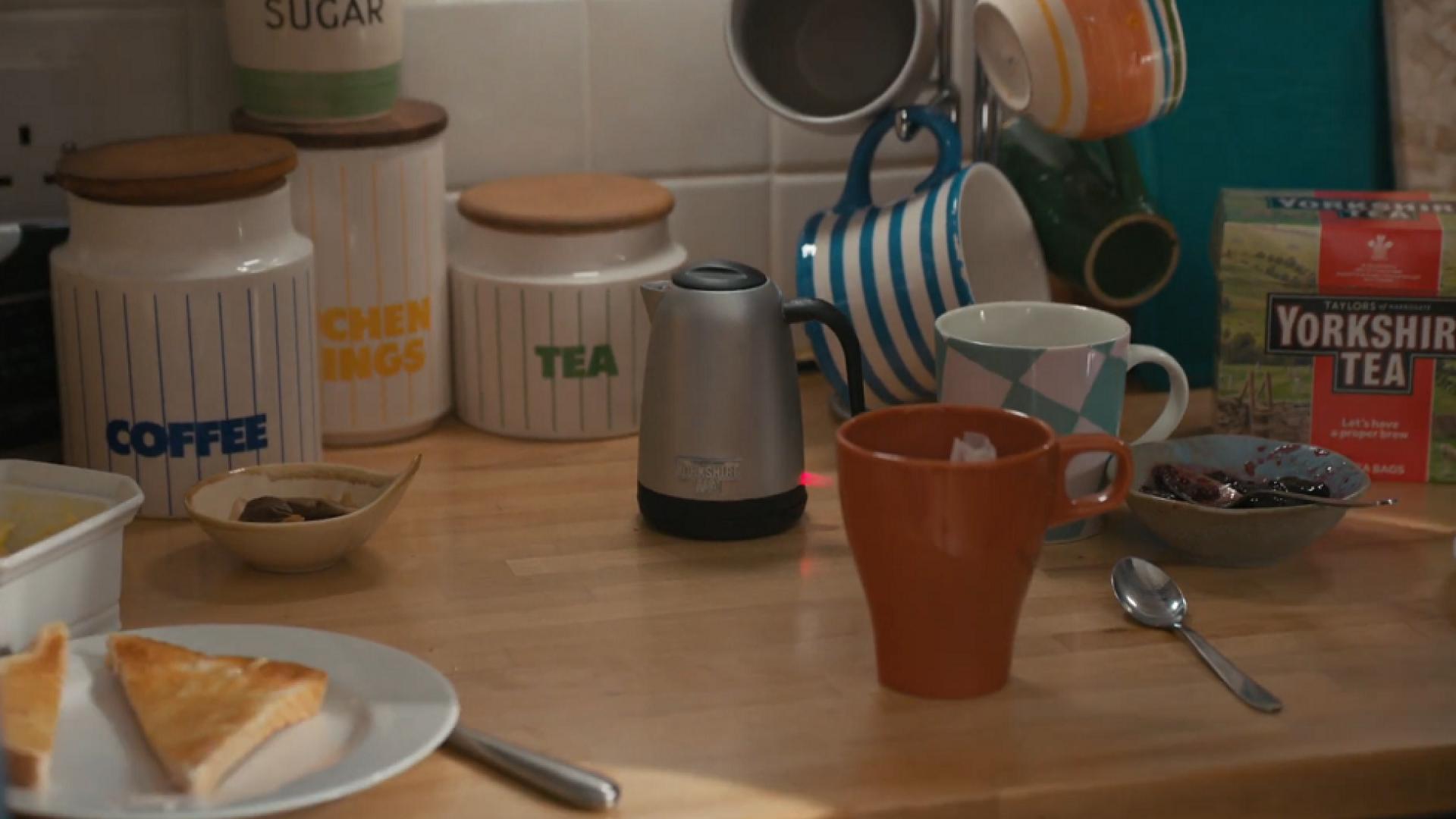 Look! A Tiny Kettle!